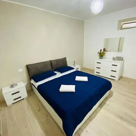 Casa vacanze Scaduto 21 *